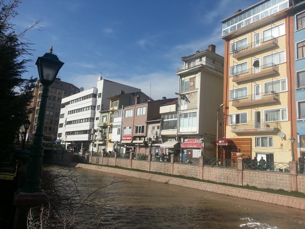 Bulvar Hostel Eskişehir Exterior foto